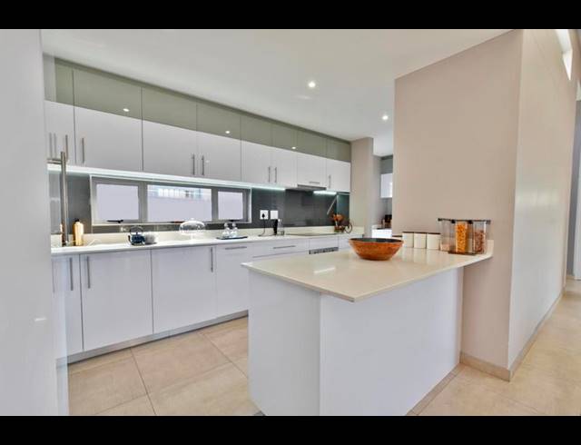 3 BEDROOM HOUSE FOR SALE IN EYE OF AFRICA